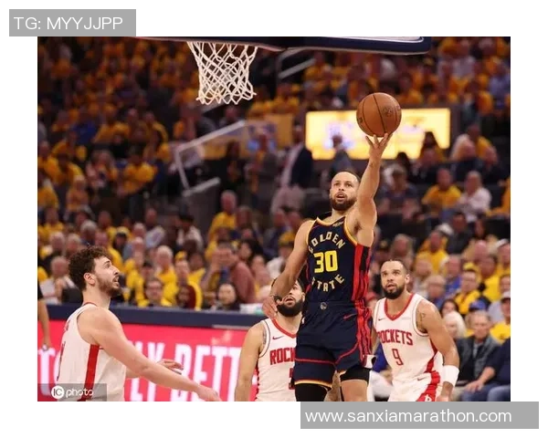 勇士与火箭激战正酣22号直播精彩瞬间全程回顾