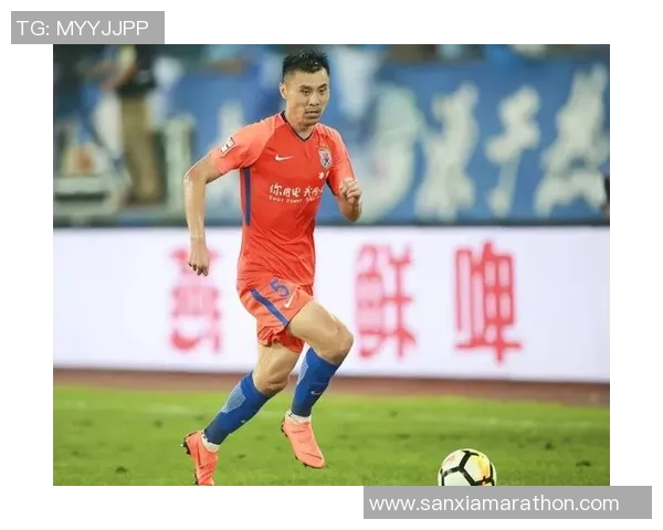 国奥选拨队迎战鲁能全力以赴争夺胜利展现青春风采